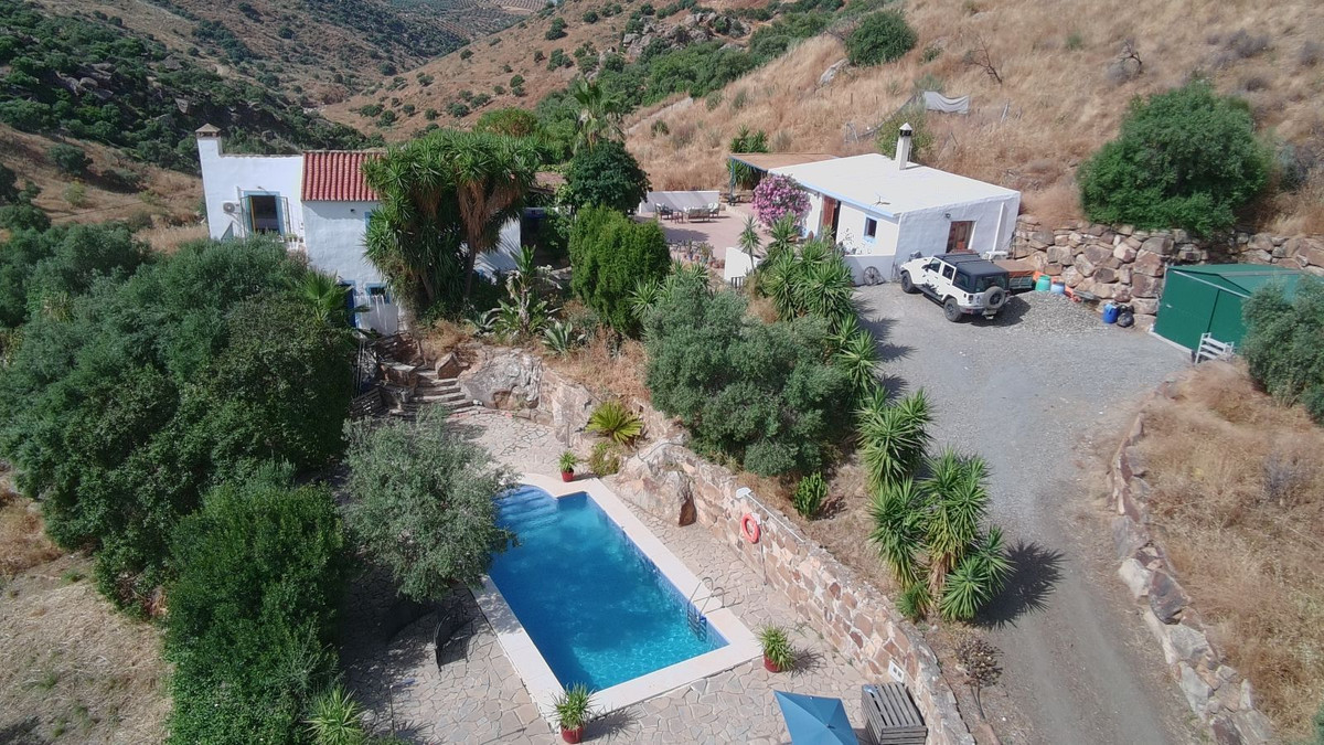 Finca - Cortijo te koop in Alora | 5 slaapkamers H5061406
