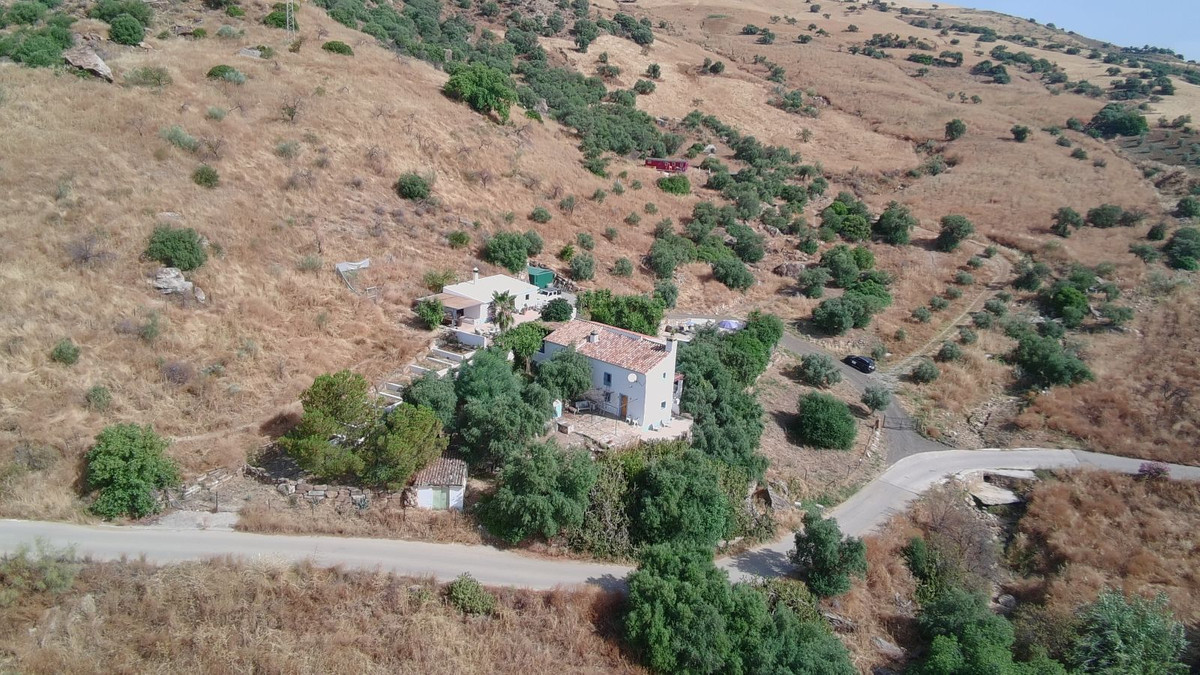 Finca - Cortijo te koop in Alora | 5 slaapkamers H5061406