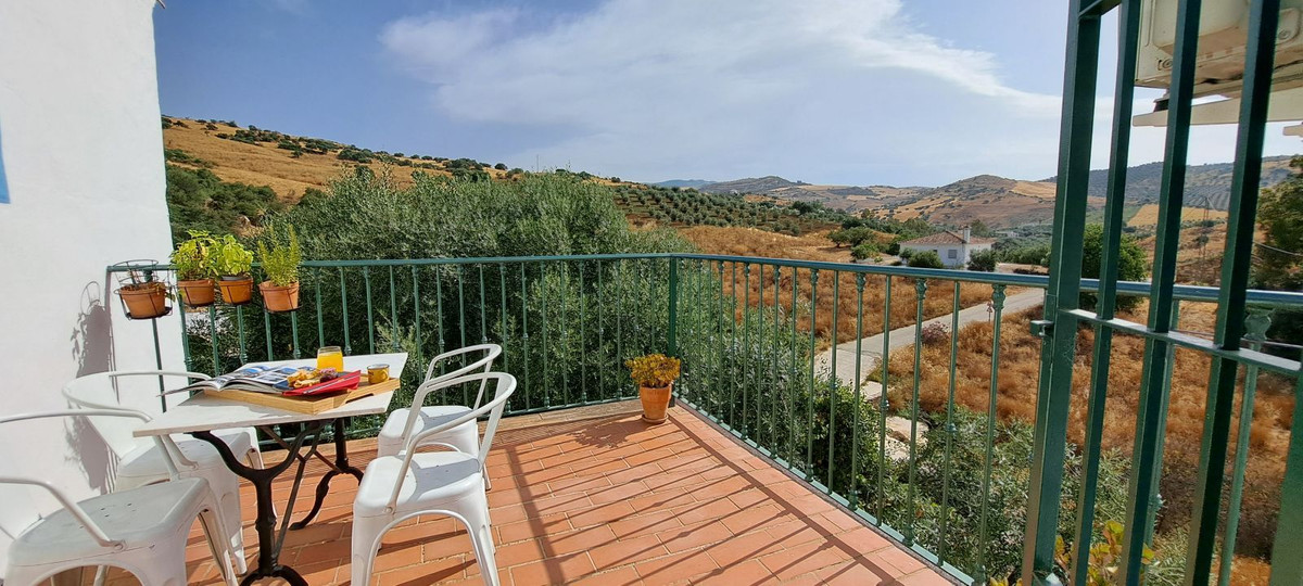 Finca - Cortijo te koop in Alora | 5 slaapkamers H5061406