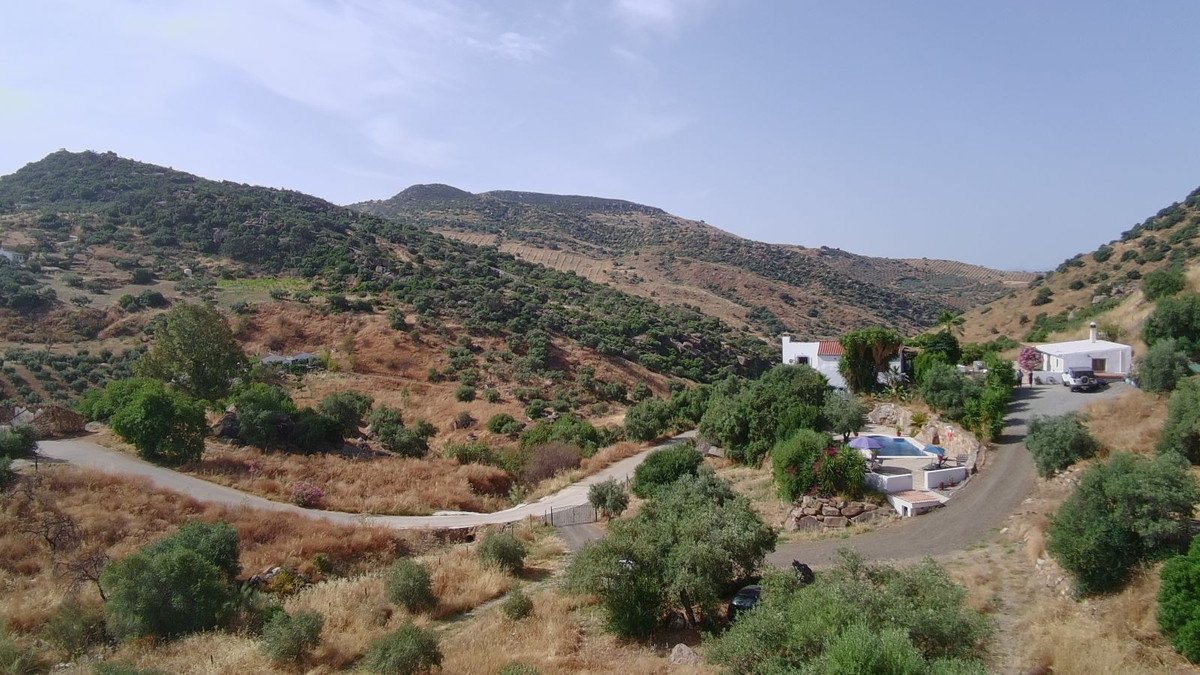 Finca - Cortijo te koop in Alora | 5 slaapkamers H5061406