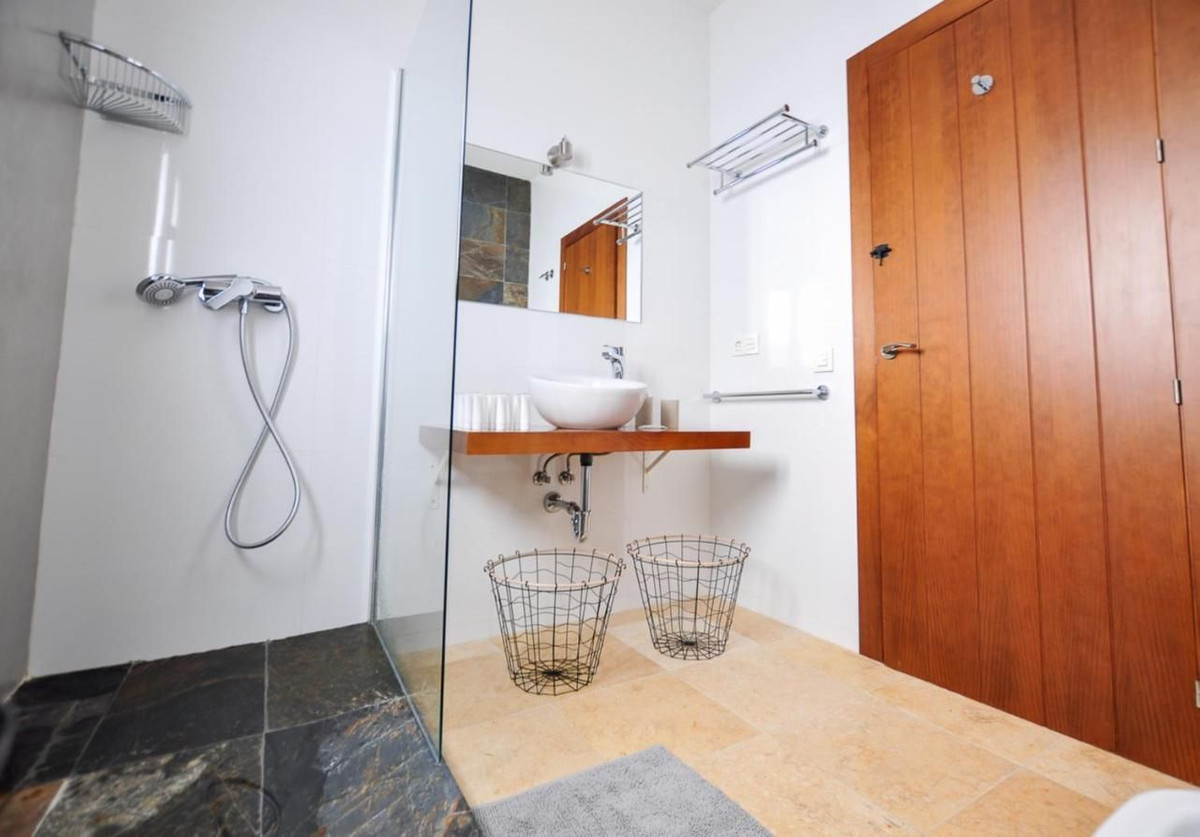 Detached Villa te koop in Alora | 4 slaapkamers H5062978