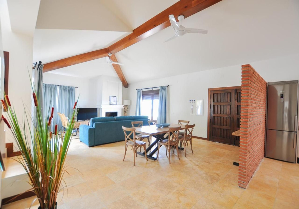 Detached Villa te koop in Alora | 4 slaapkamers H5062978