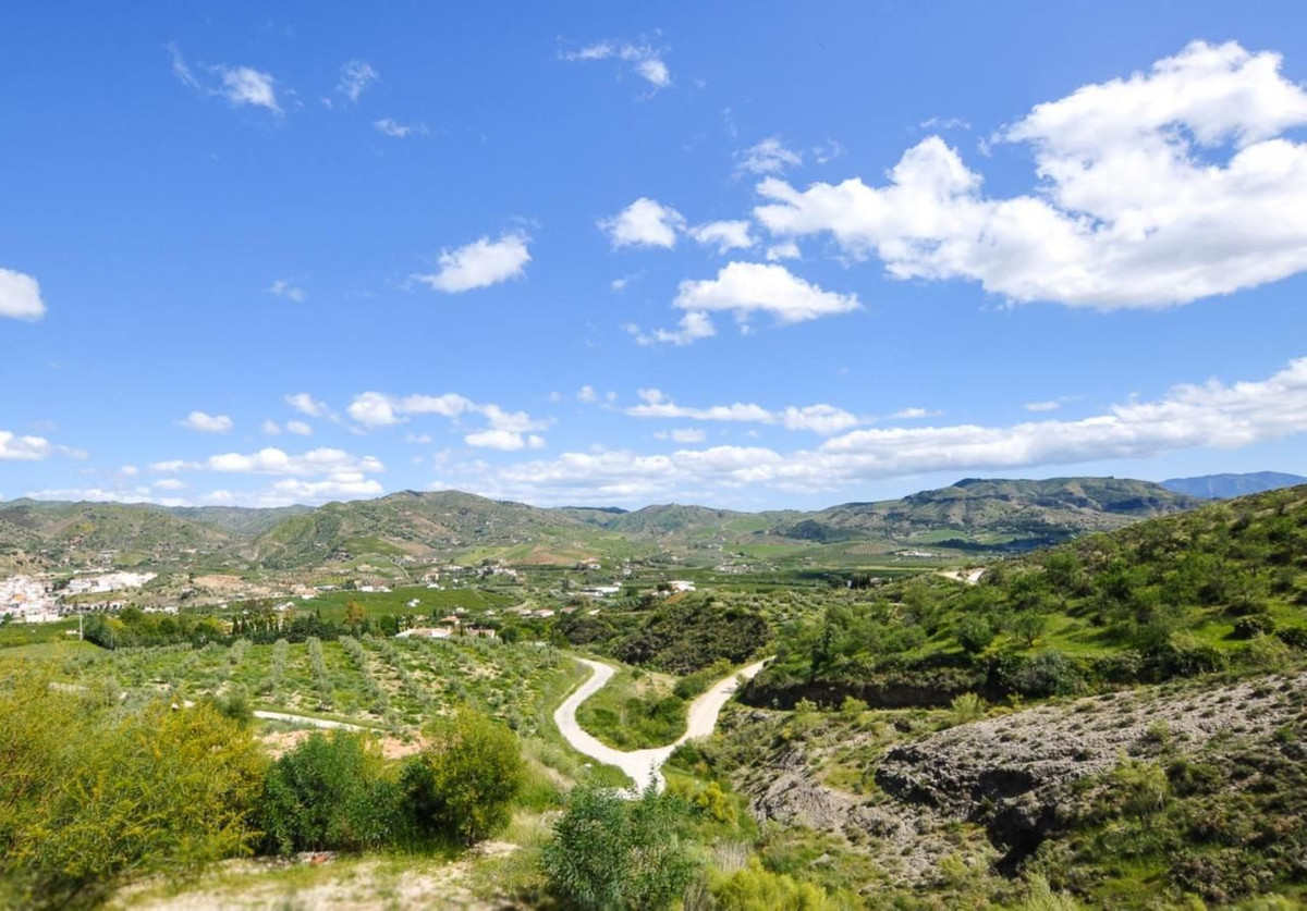 Detached Villa te koop in Alora | 4 slaapkamers H5062978