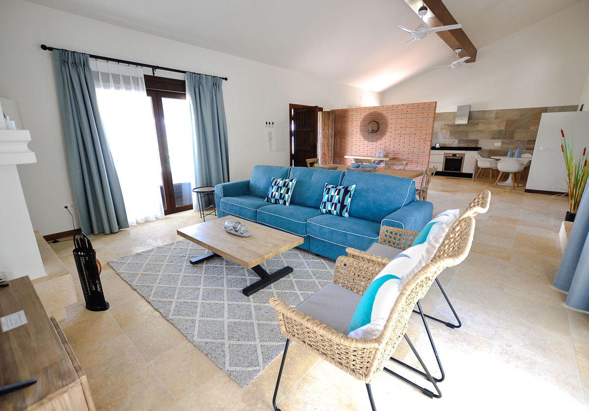 Detached Villa te koop in Alora | 4 slaapkamers H5062978