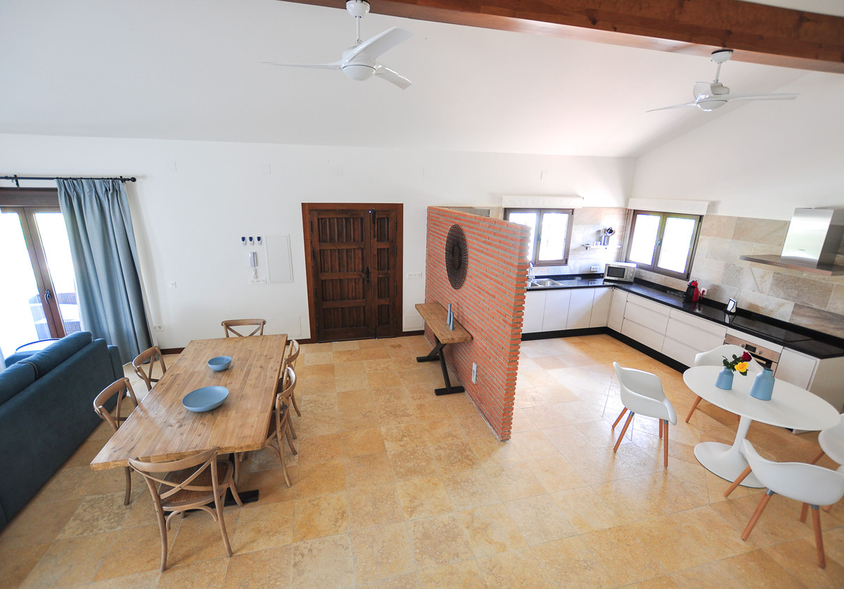 Detached Villa te koop in Alora | 4 slaapkamers H5062978