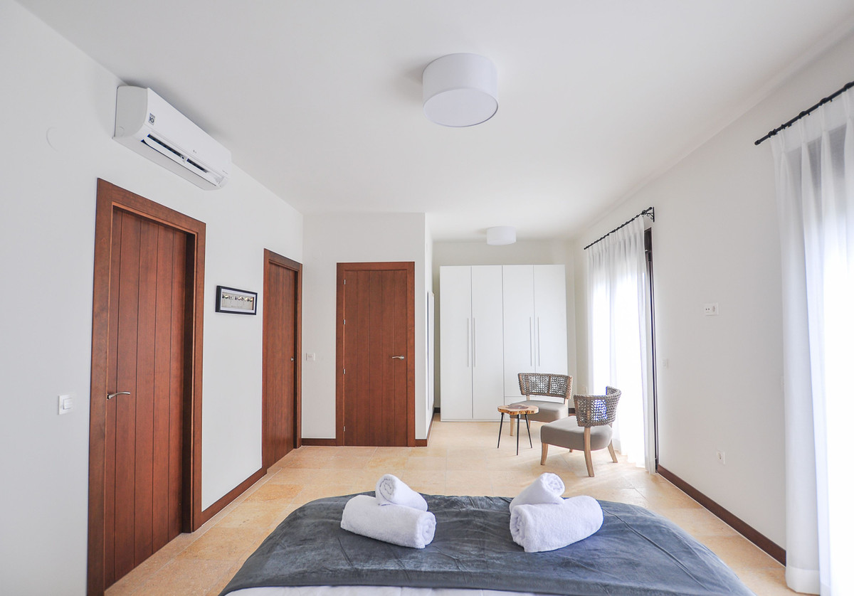 Detached Villa te koop in Alora | 4 slaapkamers H5062978