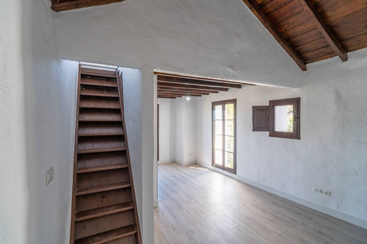 Finca - Cortijo te koop in Alora | 10 slaapkamers H5062984