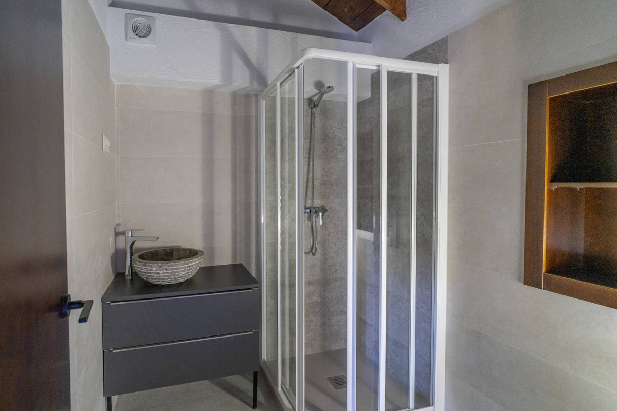 Finca - Cortijo te koop in Alora | 10 slaapkamers H5062984