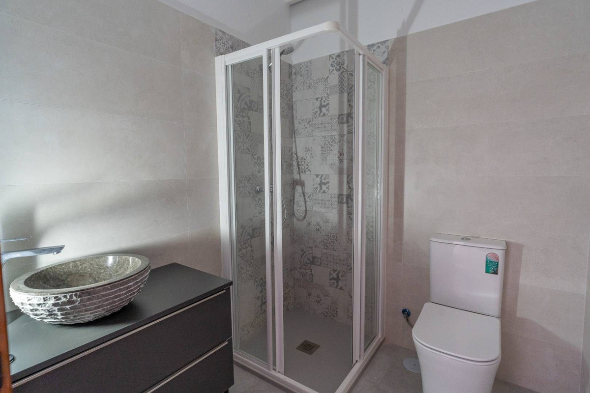 Finca - Cortijo te koop in Alora | 10 slaapkamers H5062984