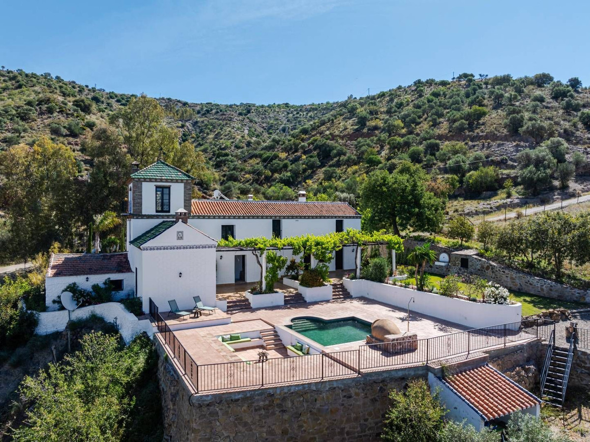 Finca - Cortijo te koop in Alora | 10 slaapkamers H5062984
