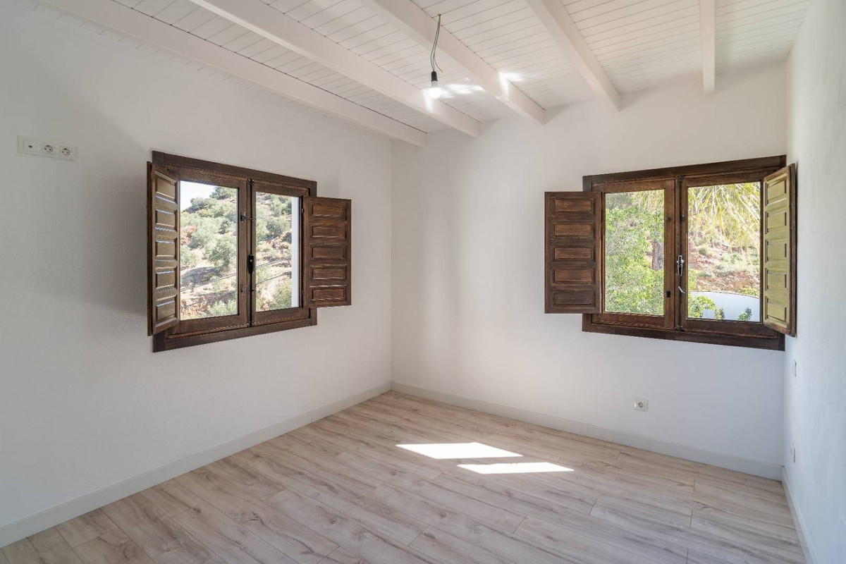 Finca - Cortijo te koop in Alora | 10 slaapkamers H5062984