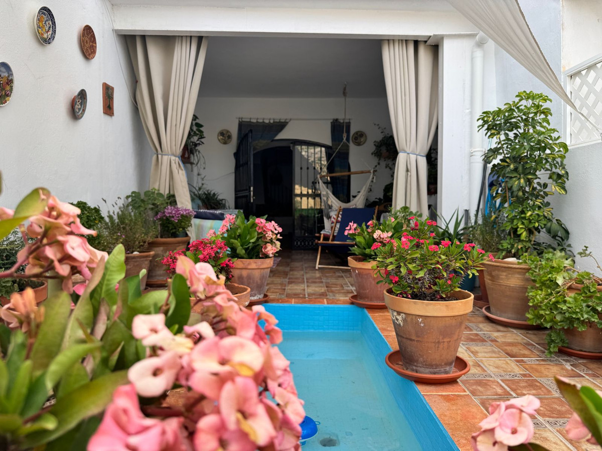 Geschakelde Woning te koop in Alora | 4 slaapkamers H5073259