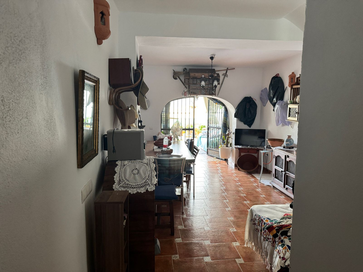 Geschakelde Woning te koop in Alora | 4 slaapkamers H5073259