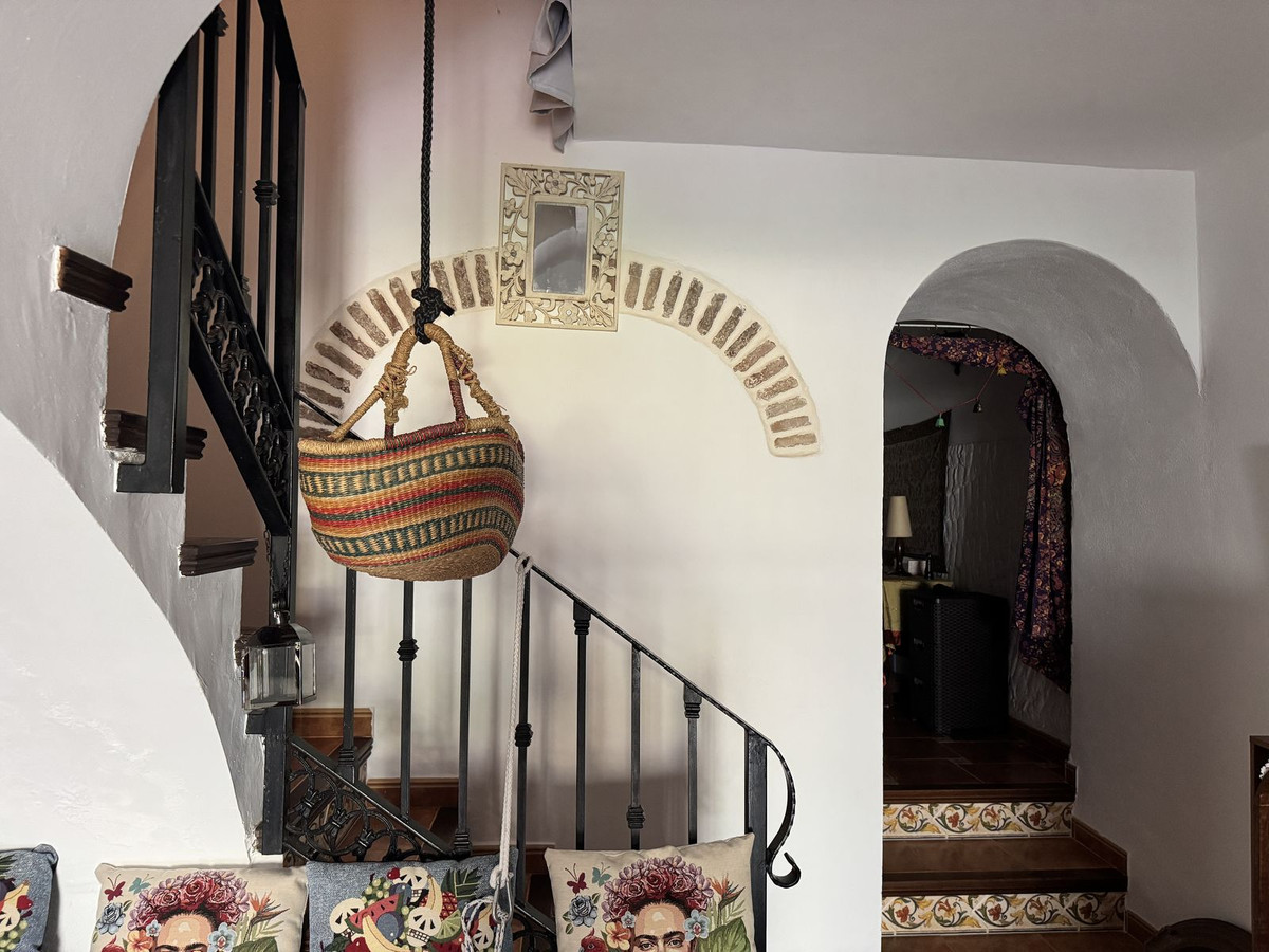Geschakelde Woning te koop in Alora | 4 slaapkamers H5073259