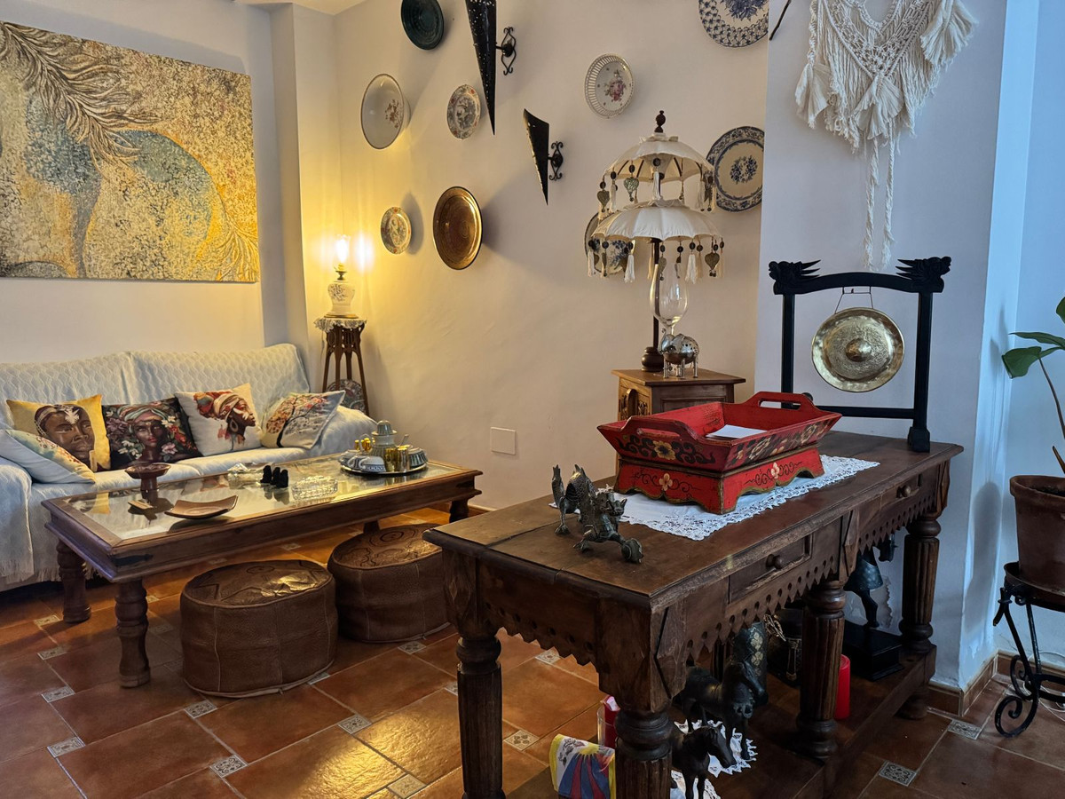 Geschakelde Woning te koop in Alora | 4 slaapkamers H5073259
