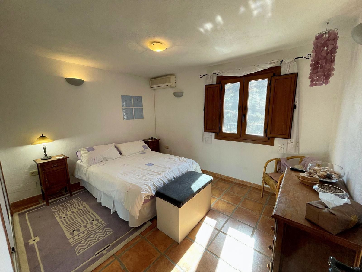 Property main view 34