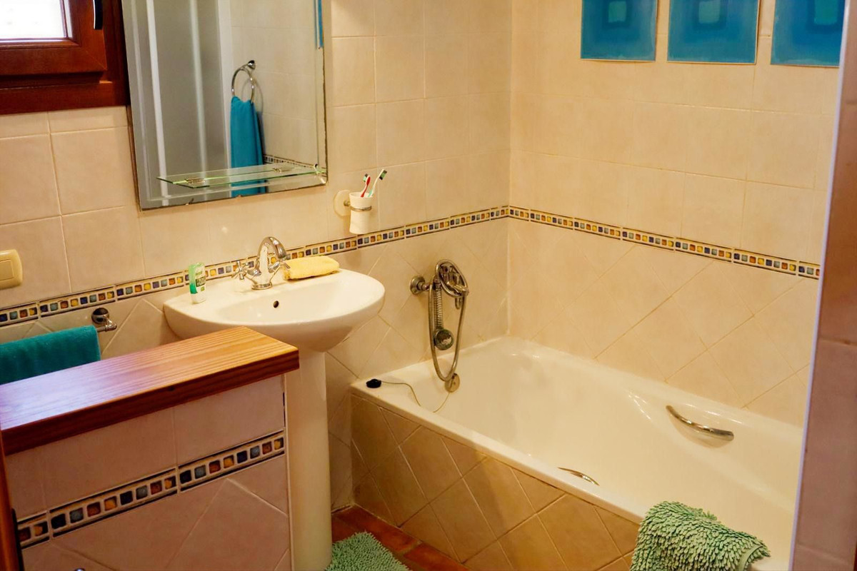 Property main view 44