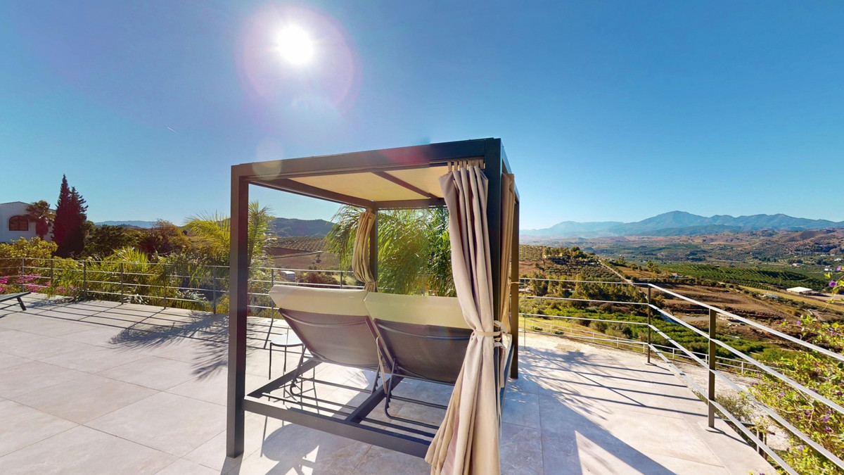 Vrijstaande Villa te koop in Alora | 4 slaapkamers H5255149