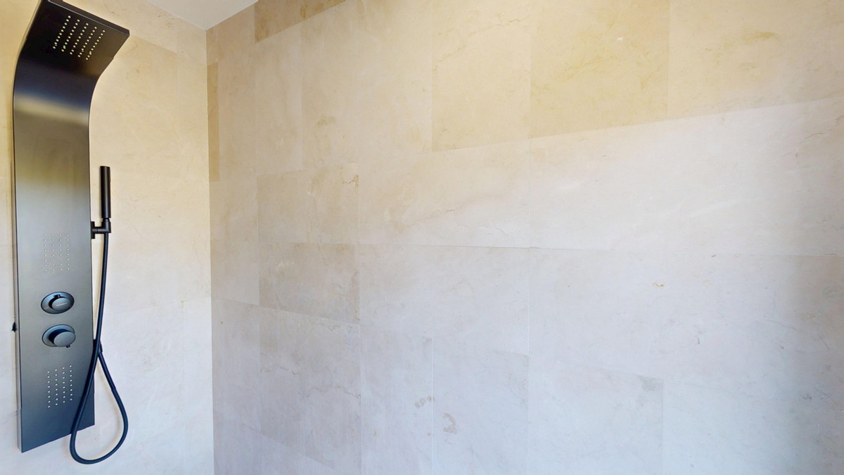 Vrijstaande Villa te koop in Alora | 4 slaapkamers H5255149