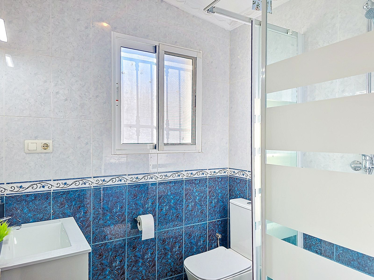 Vrijstaande Villa te koop in Alora | 6 slaapkamers H5286562