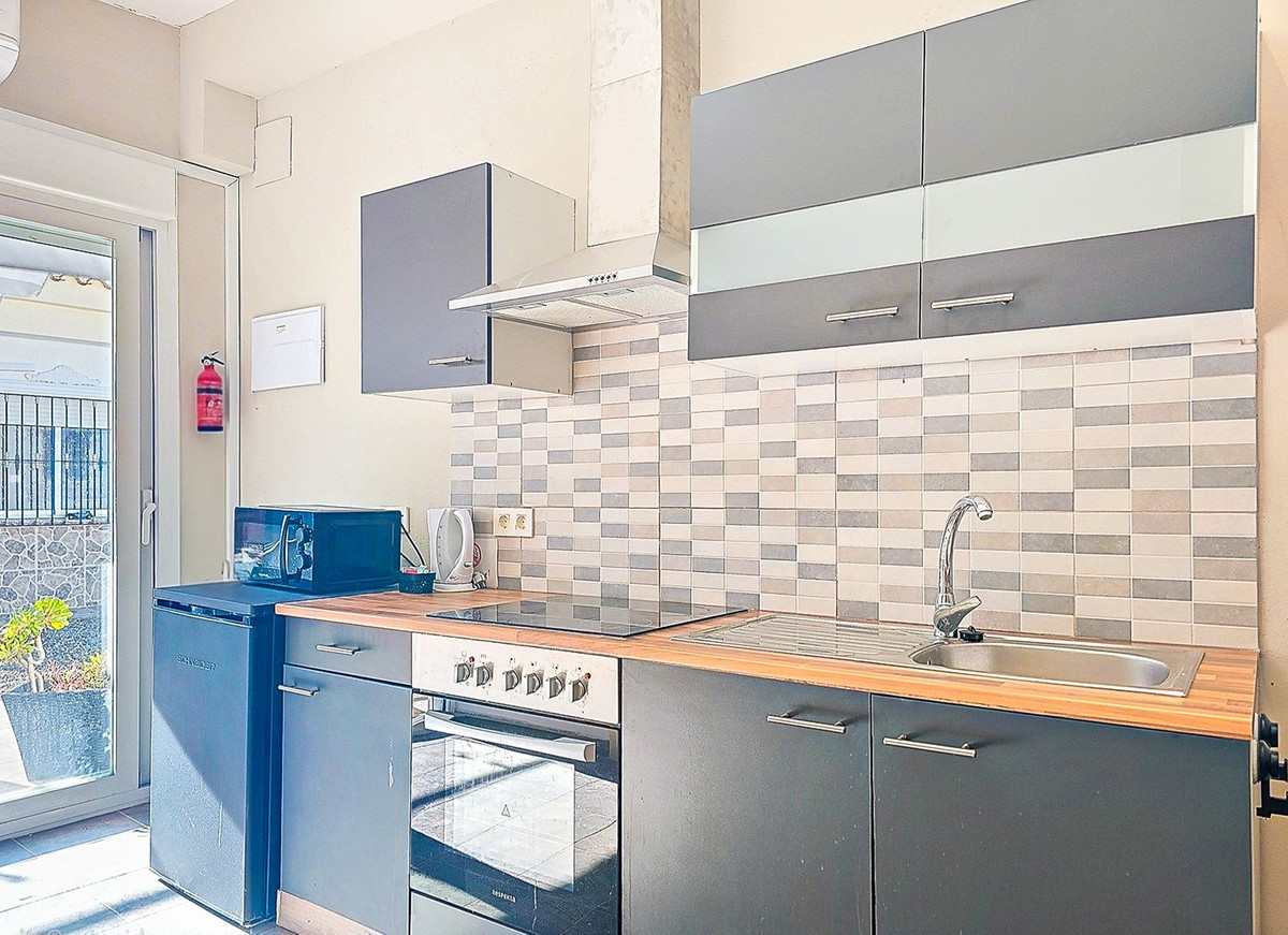 Vrijstaande Villa te koop in Alora | 6 slaapkamers H5286562