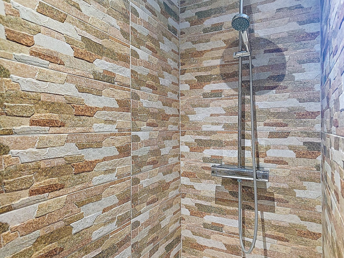 Vrijstaande Villa te koop in Alora | 6 slaapkamers H5286562