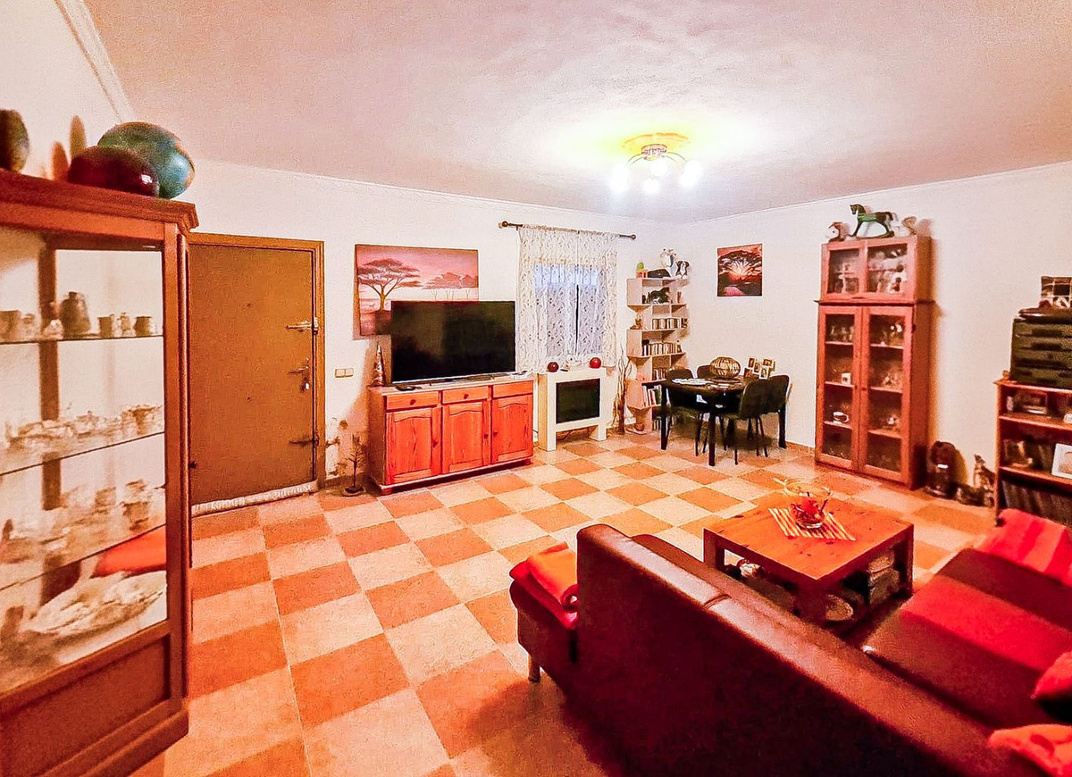 Vrijstaande Villa te koop in Alora | 6 slaapkamers H5286562