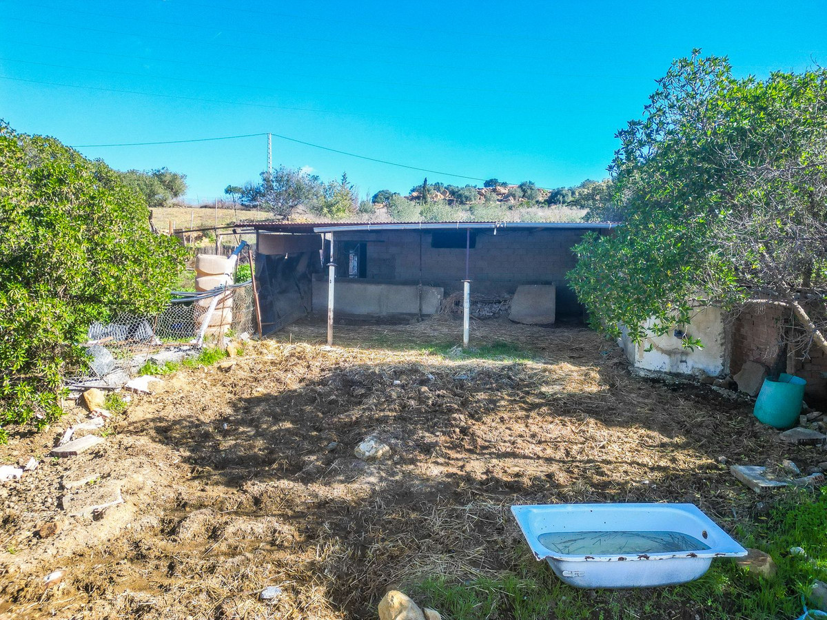 Vrijstaande Villa te koop in Alora | 6 slaapkamers H5286562