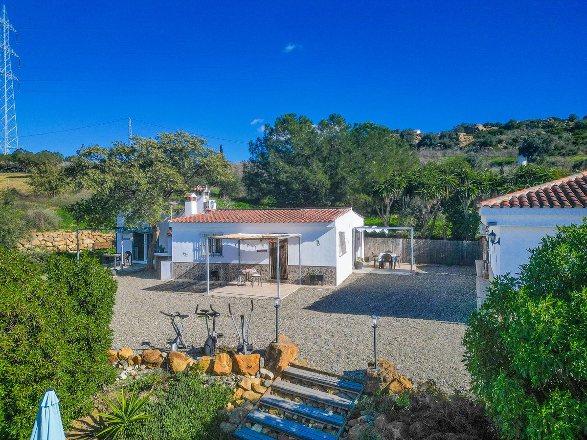 Vrijstaande Villa te koop in Alora | 6 slaapkamers H5286562