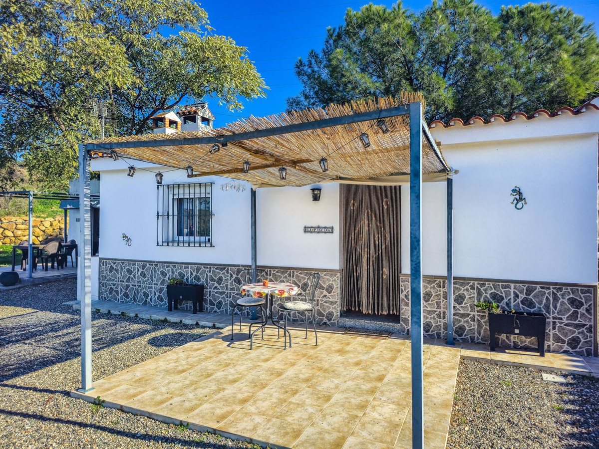 Vrijstaande Villa te koop in Alora | 6 slaapkamers H5286562