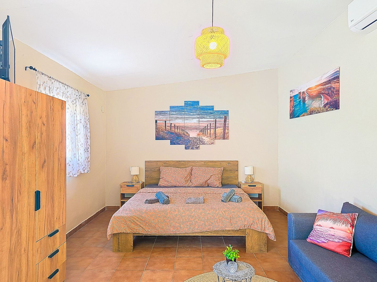 Vrijstaande Villa te koop in Alora | 6 slaapkamers H5286562