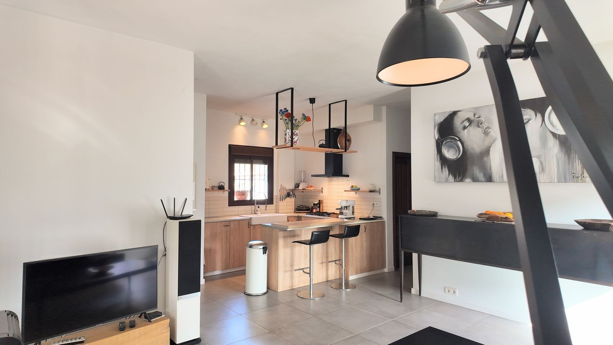 Vrijstaande Villa te koop in Alora | 6 slaapkamers H5321080