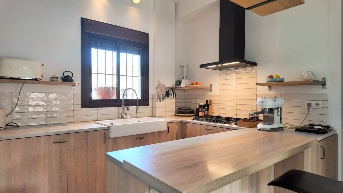 Vrijstaande Villa te koop in Alora | 6 slaapkamers H5321080