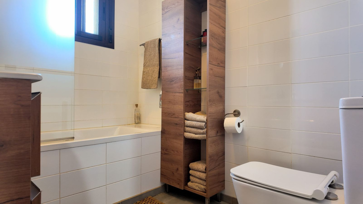 Vrijstaande Villa te koop in Alora | 6 slaapkamers H5321080