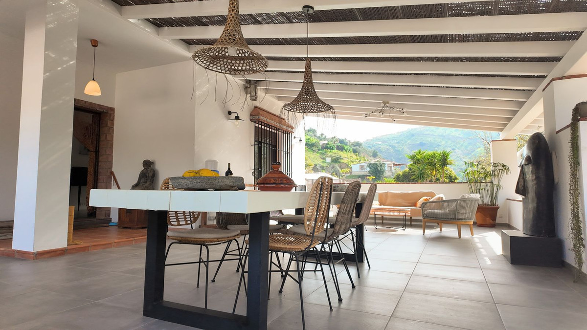 Vrijstaande Villa te koop in Alora | 6 slaapkamers H5321080