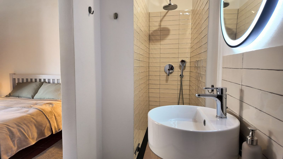 Vrijstaande Villa te koop in Alora | 6 slaapkamers H5321080