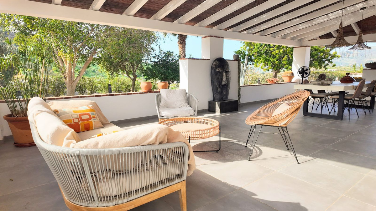 Vrijstaande Villa te koop in Alora | 6 slaapkamers H5321080