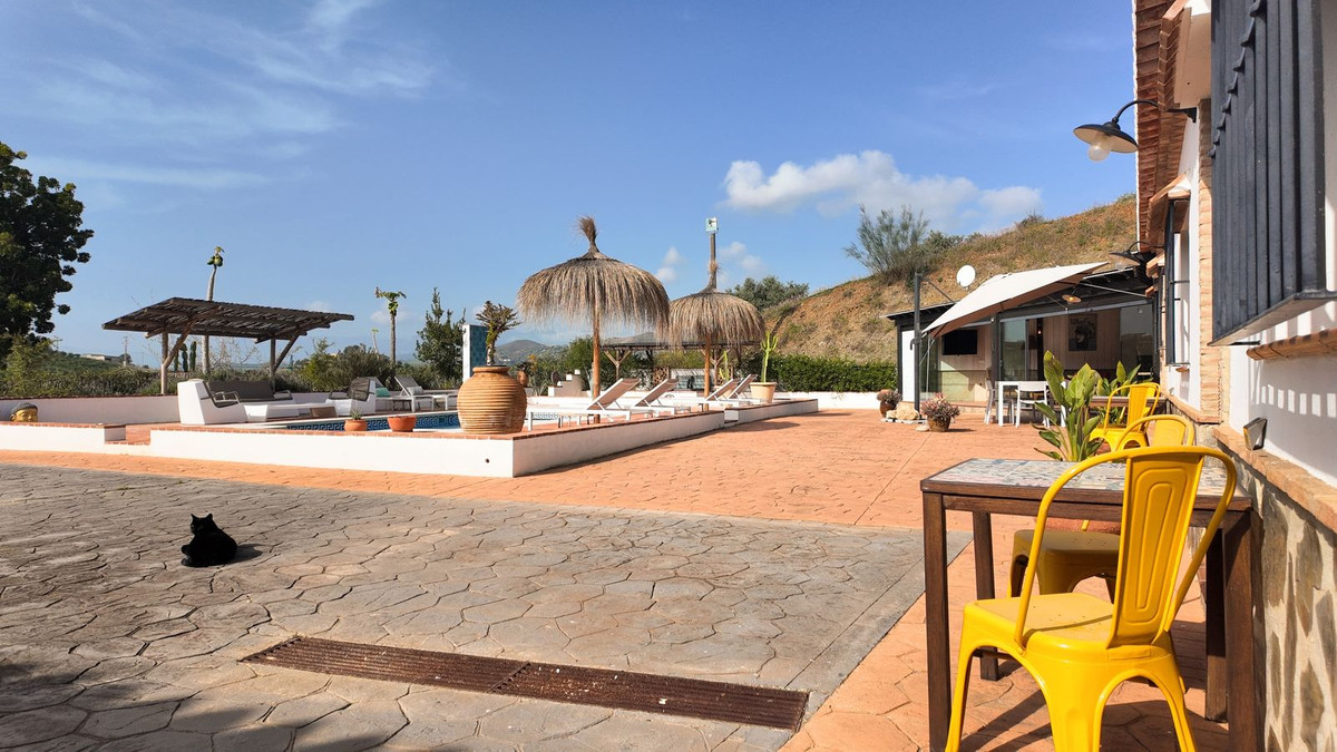 Vrijstaande Villa te koop in Alora | 6 slaapkamers H5321080