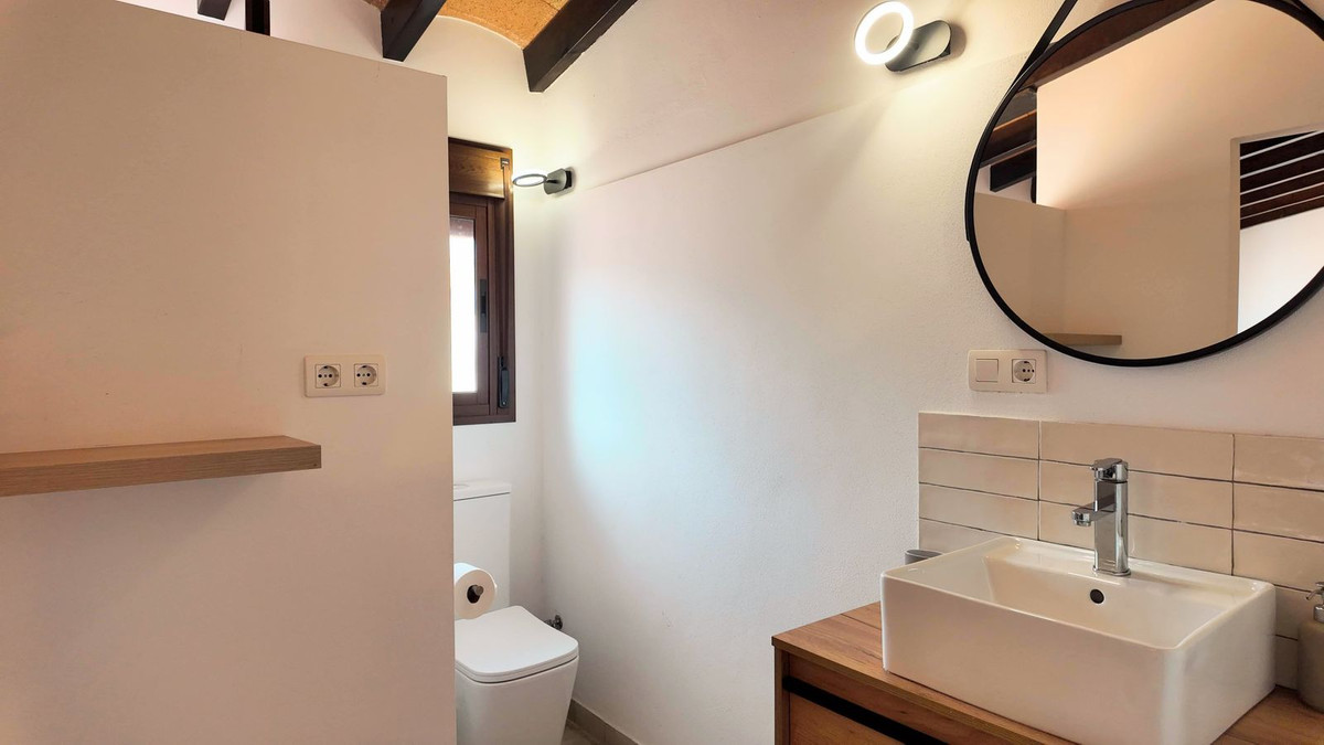 Vrijstaande Villa te koop in Alora | 6 slaapkamers H5321080