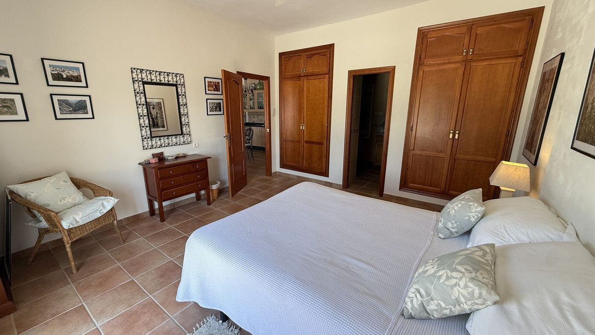 Property main view 14