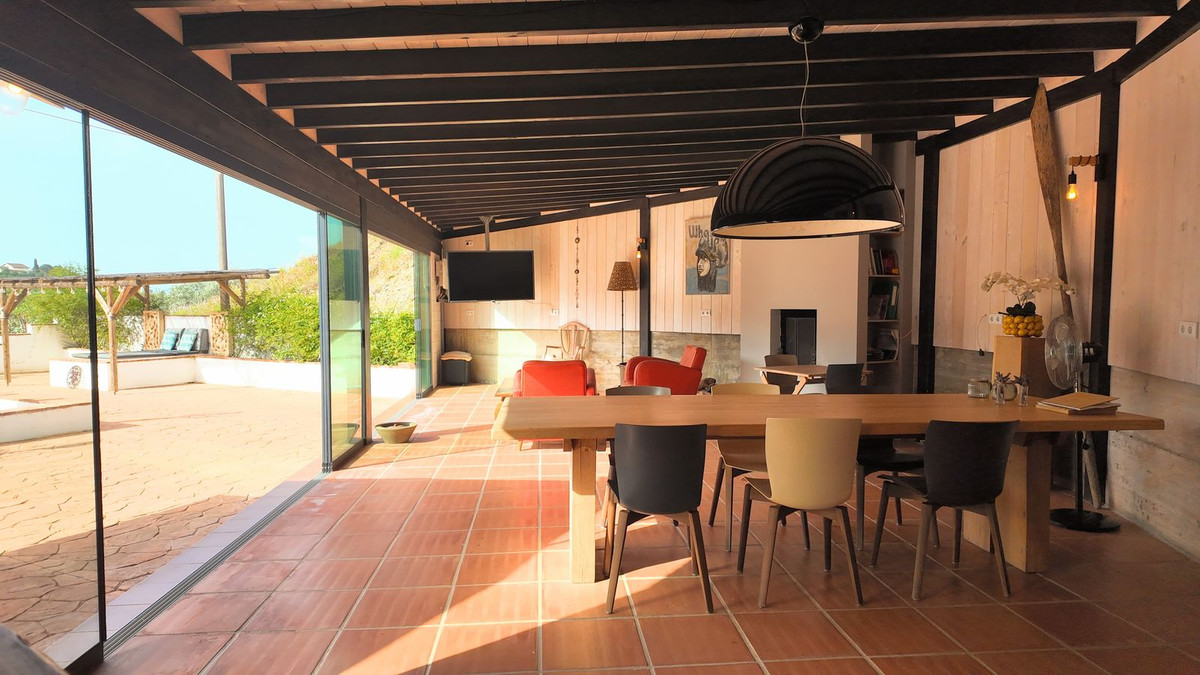 Property main view 40