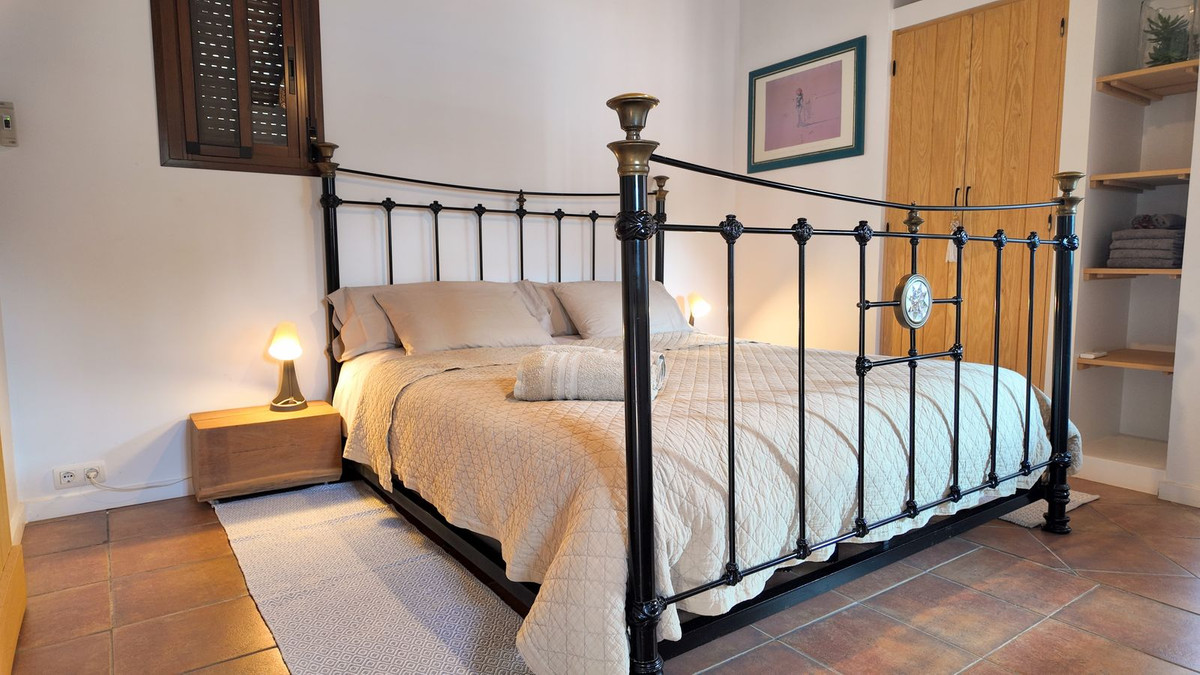 Property main view 48