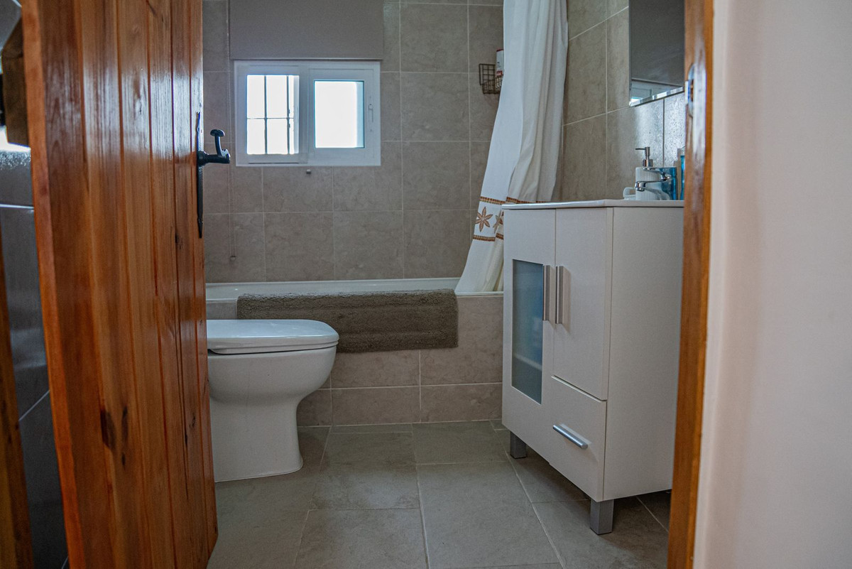 Appartement te koop in Alora | 2 slaapkamers H5448145