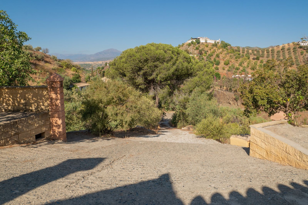 Finca - Cortijo te koop in Alora | 3 slaapkamers H5465359