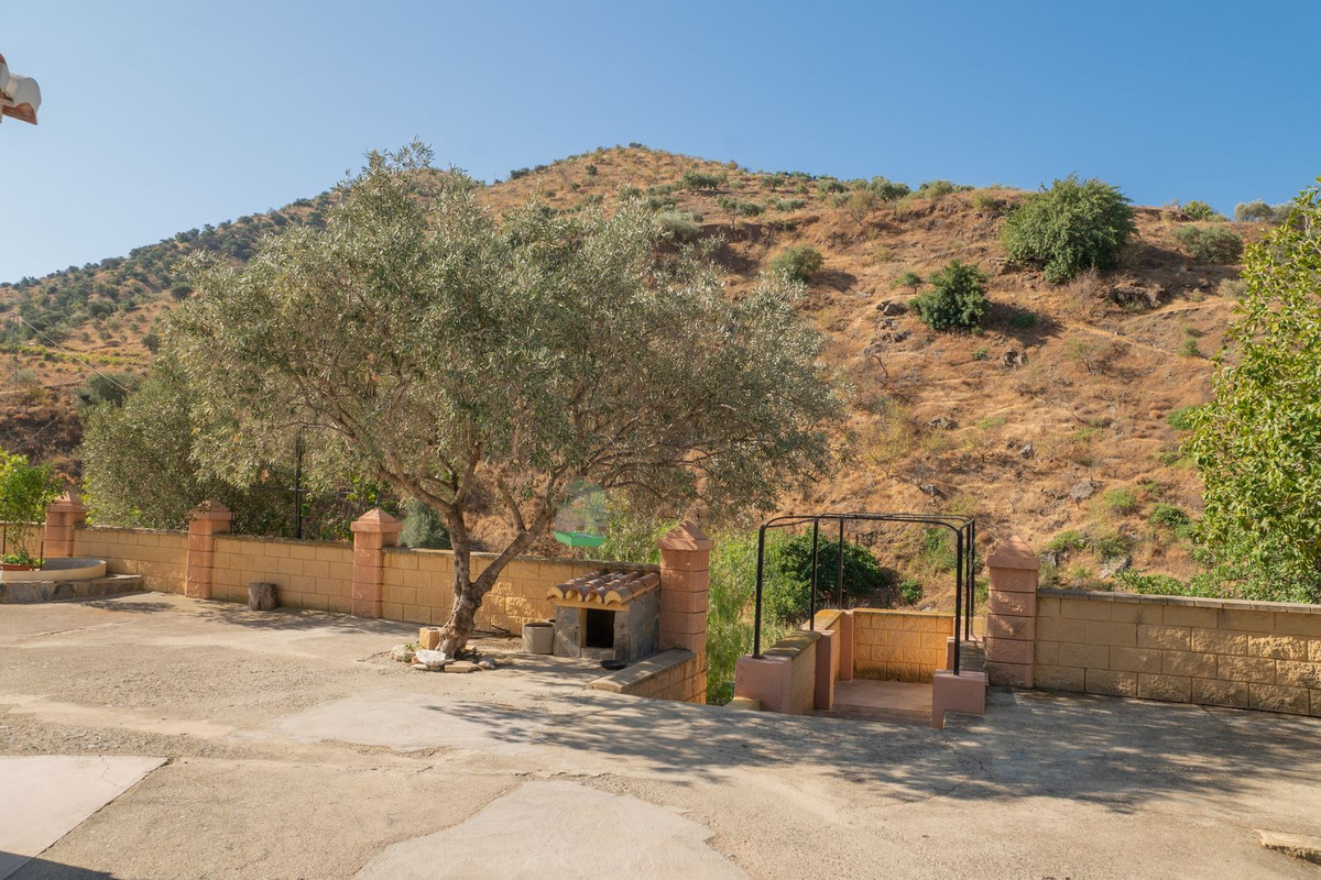 Finca - Cortijo te koop in Alora | 3 slaapkamers H5465359