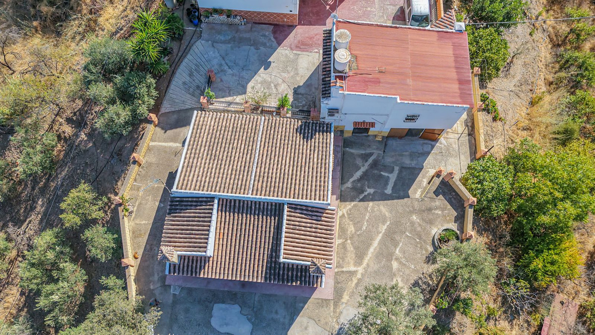 Finca - Cortijo te koop in Alora | 3 slaapkamers H5465359