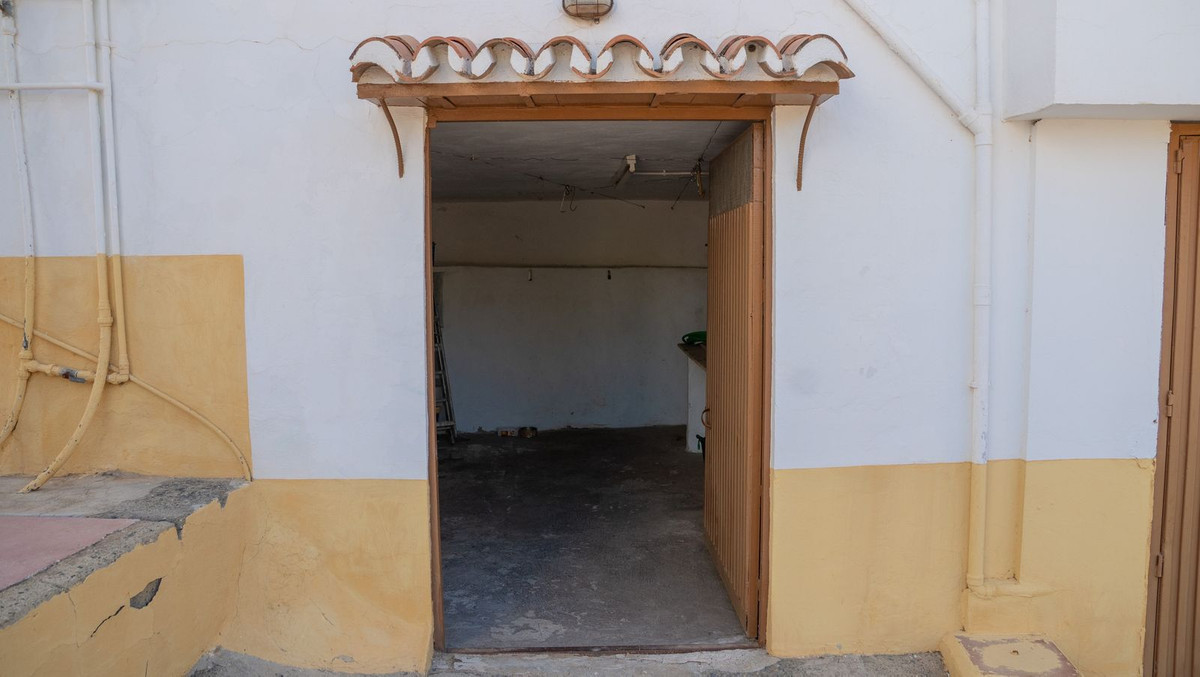 Finca - Cortijo te koop in Alora | 3 slaapkamers H5465359