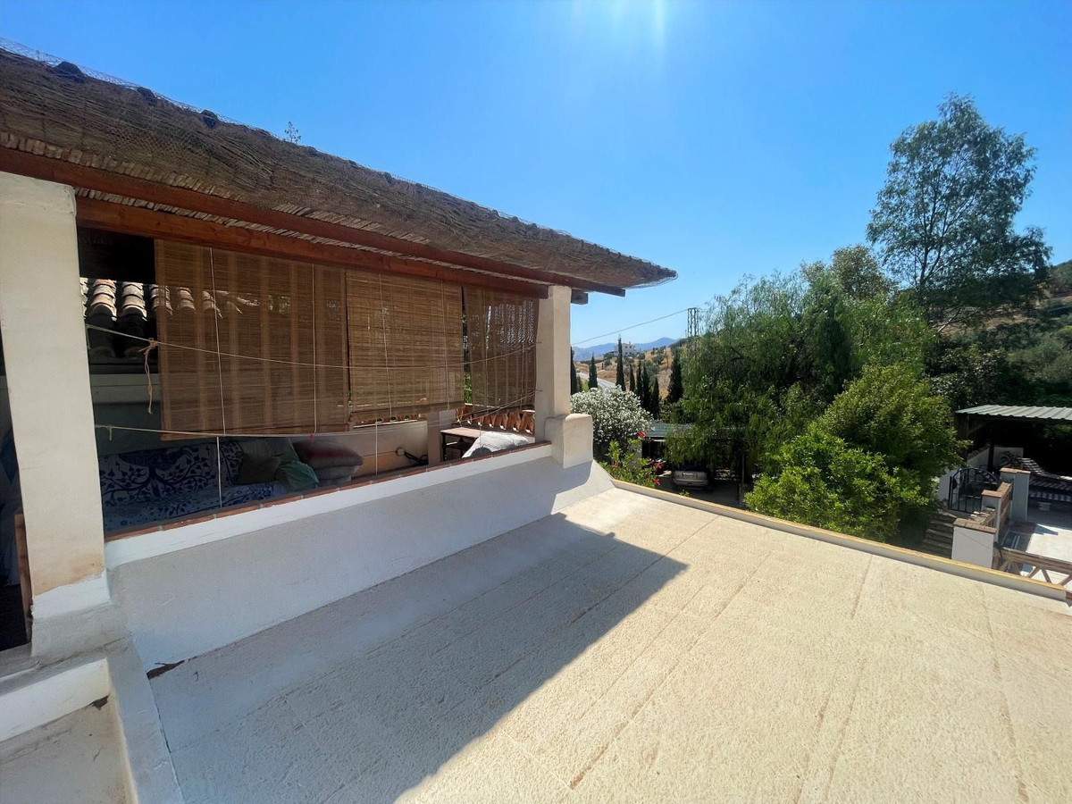 Property main view 33