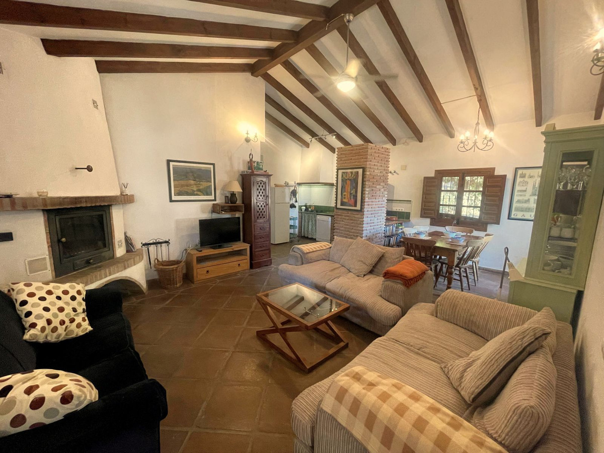 Property main view 40