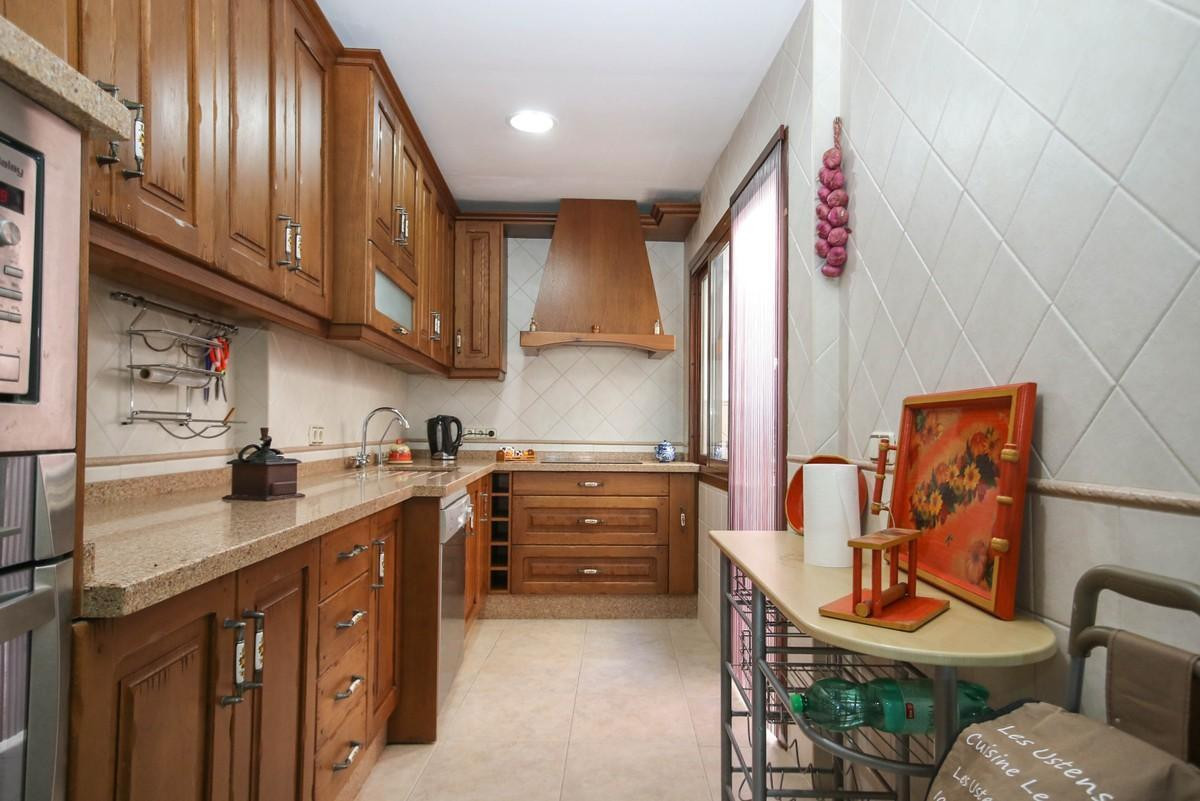 Geschakelde Woning in Alozaina-17